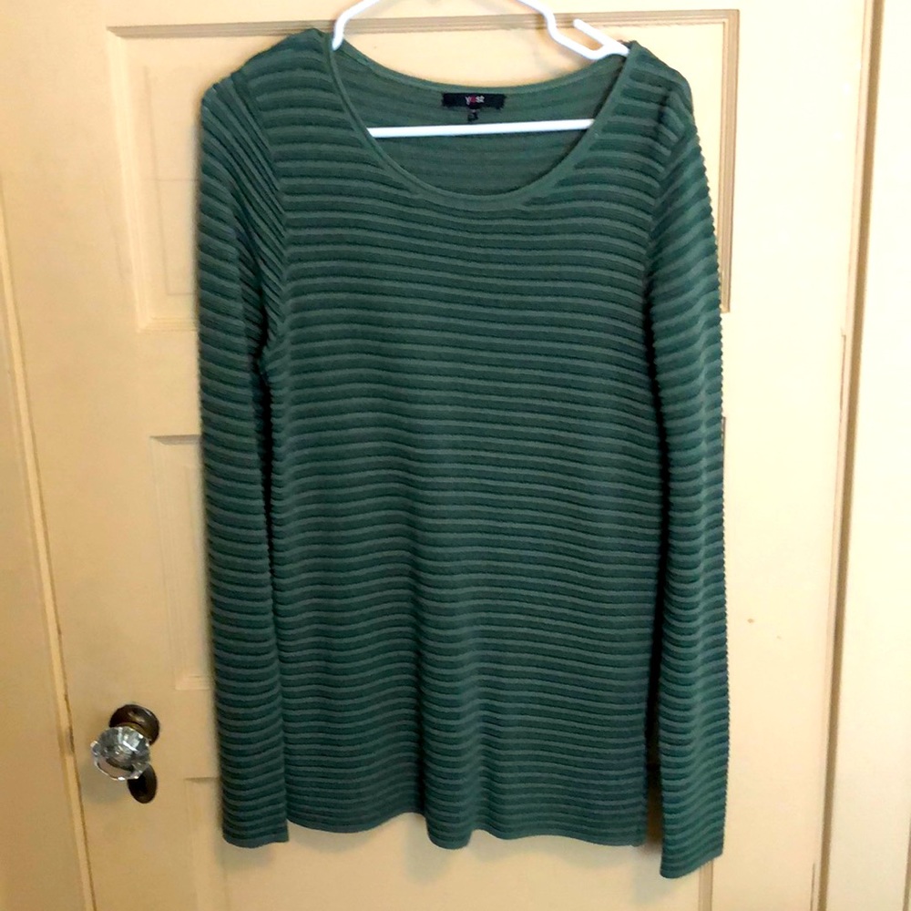 Yest Sweater size 8